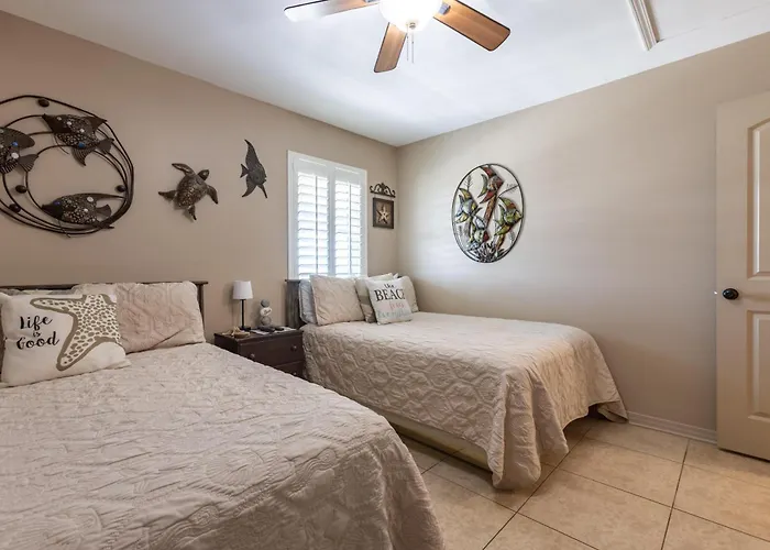 Ocean Echo 302 Holiday home *